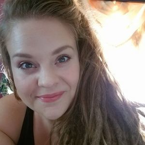 Meet your Posher, Nichole